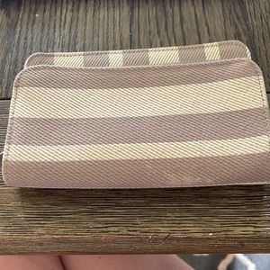 Thirty-one Perfect Cents Wallet Wristlet